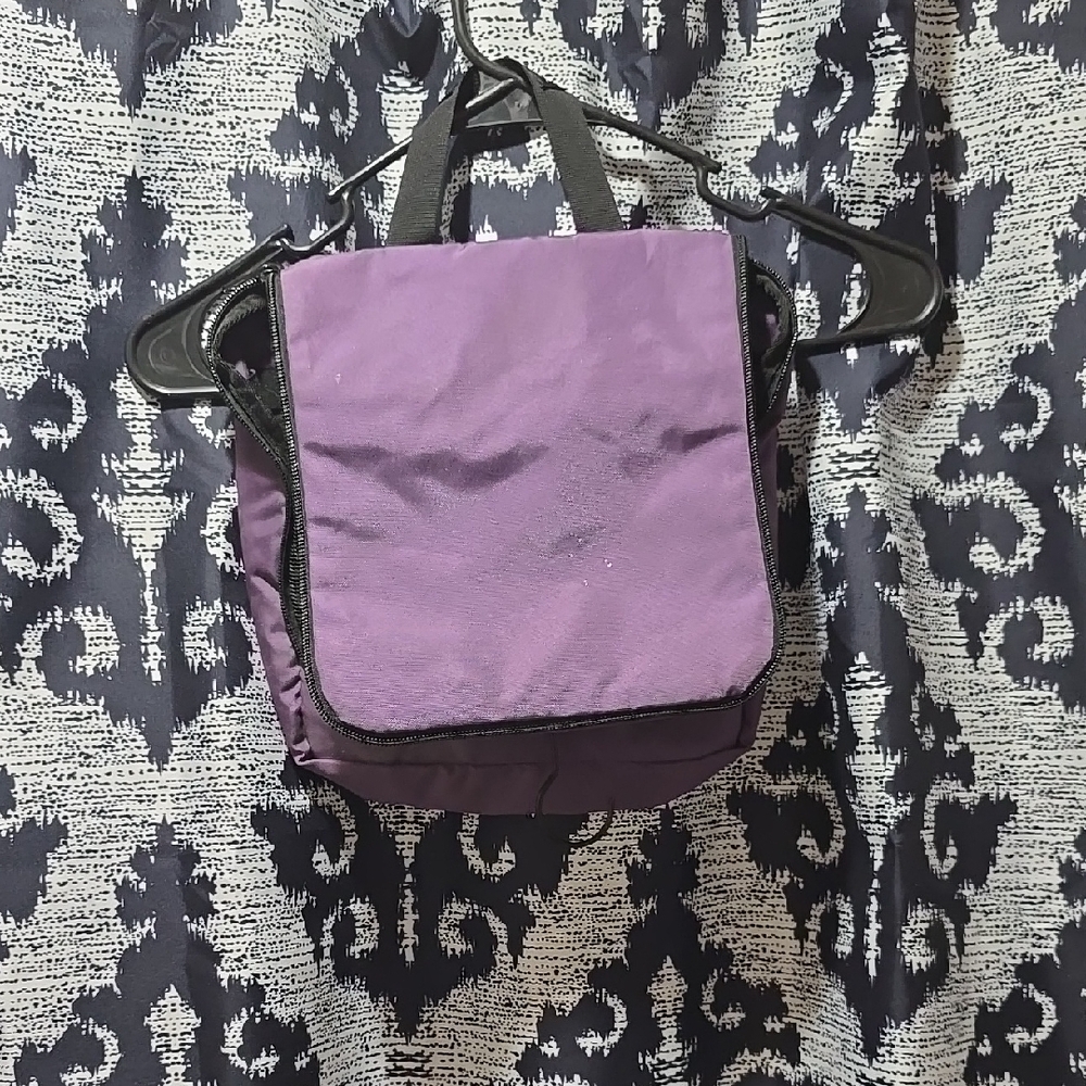 Crossbody Bag That Can Do It All!